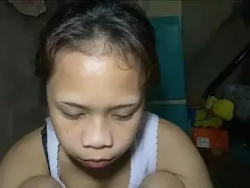 YumiBloom  live sex cam