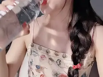 Yuyu-baobei  live sex cam