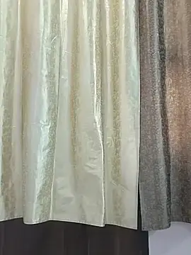 Saxy-any  live sex cam