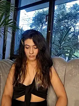AshleyyHall  live sex cam