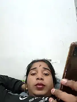 Hot-Soniya2  live sex cam