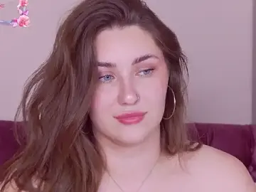 KiraBarlows  live sex cam