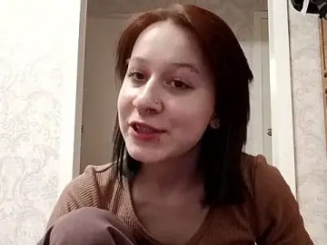 Trisstohug  live sex cam