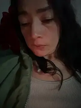Yulia_sx  live sex cam