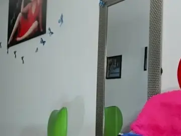 Seleneh  live sex cam
