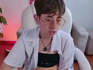 Zamyy_99  live sex cam