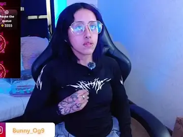 Bunny_O  live sex cam