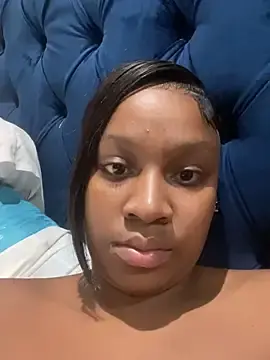 Candy_Love_18  live sex cam