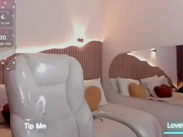 Iris8__  live sex cam