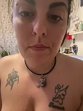 Princessonpea  live sex cam
