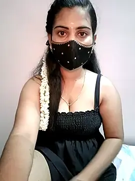 Nithyatamil  live sex cam