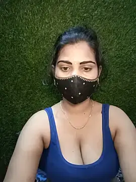 Nithyatamil  live sex cam