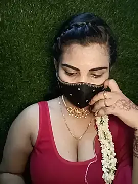 Nithyatamil  live sex cam