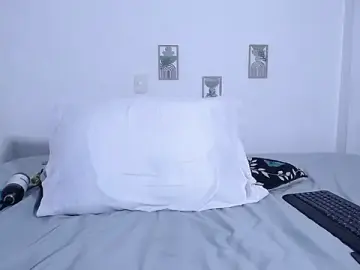 __Nahia  live sex cam