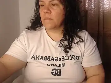 Agathamiller01  live sex cam