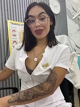 Daniela-sexy  live sex cam