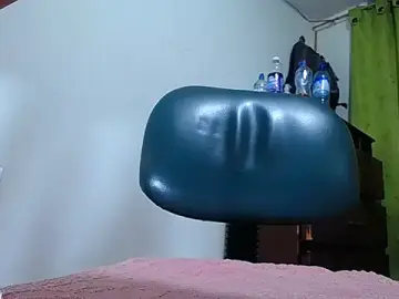 Hairy_pussywet  live sex cam