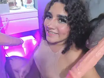 Little_valentinaa  live sex cam