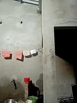 Lucynguyen2  live sex cam