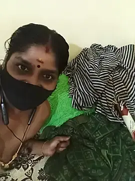 Yashicashree985  live sex cam