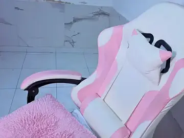 HannaBrave  live sex cam