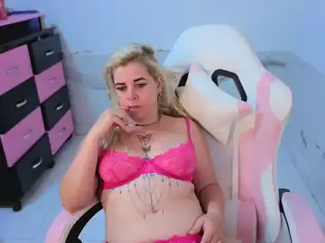 HannaBrave  live sex cam