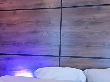 Leamonroe__  live sex cam