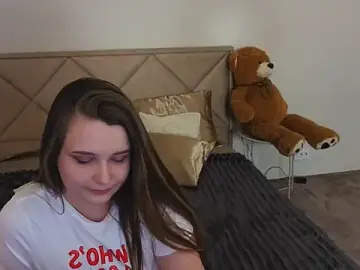 MagicPeachh_  live sex cam