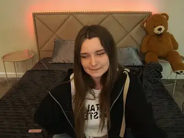 MagicPeachh_  live sex cam