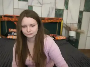 MagicPeachh_  live sex cam