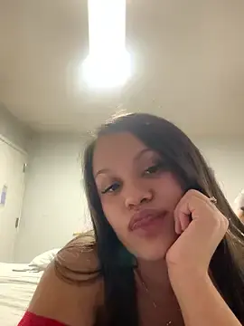 Sassy_Yazzyxo  live sex cam