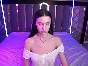 Snow_WhiteeeX  live sex cam