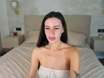 Snow_WhiteeeX  live sex cam