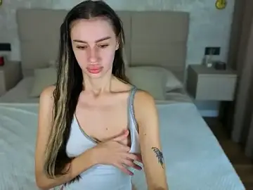 Snow_WhiteeeX  live sex cam