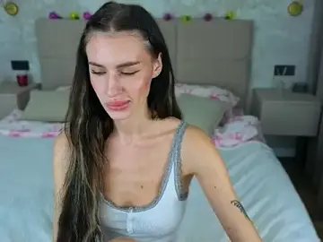 Snow_WhiteeeX  live sex cam