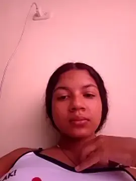 Tara_Phone  live sex cam