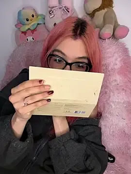 Valen-Foxx1  live sex cam