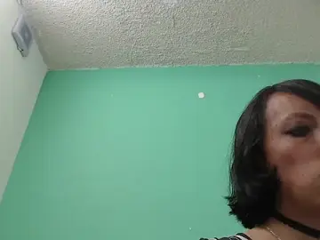Amoremerchmar  live sex cam