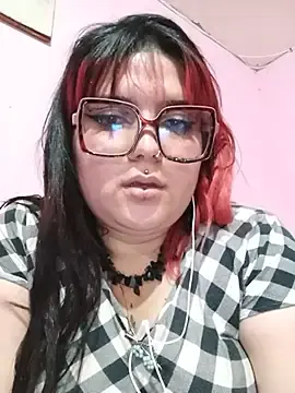 Curvy_latina  live sex cam