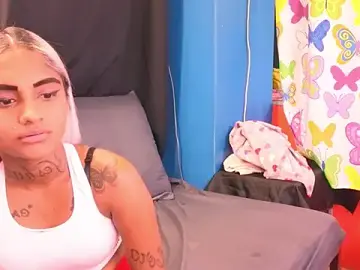 Indiansumaya  live sex cam