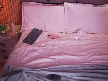 MiaTorres4  live sex cam