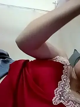 SingleeMomm  live sex cam