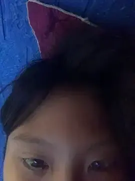 ThuyLinh8386  live sex cam