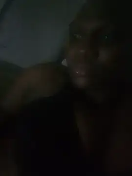 Anne_kenya  live sex cam