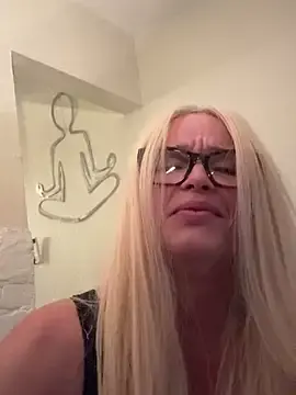 Askdocliv  live sex cam