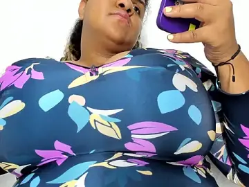 Bigmom69_  live sex cam