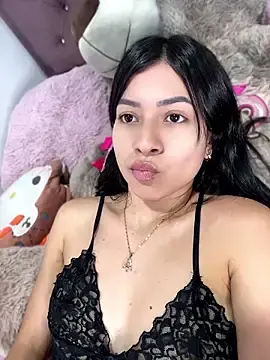 Katty_lovelyy  live sex cam