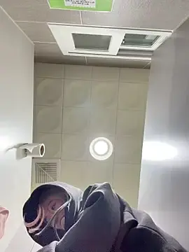 Winter11  live sex cam