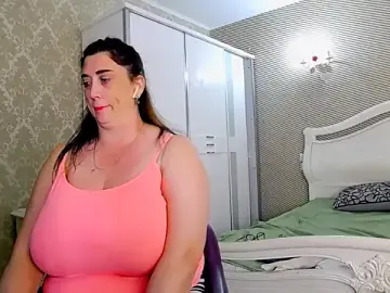 Evelyn_Shy  live sex cam