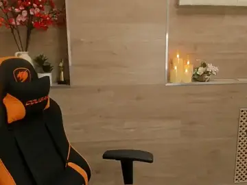 LoonelyTunes  live sex cam
